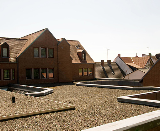 Pose de toiture en asphalte et gravier sur toit plat - toiture multicouche - Réparation toiture Laval