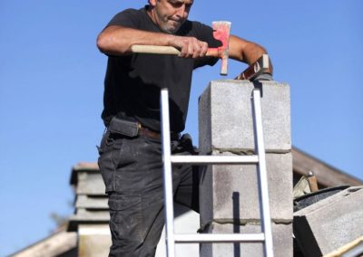 Réparation sur un toit endommagée à Laval- Réparation toiture Laval